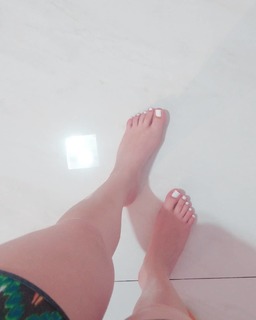 Isa Pes feet photo thumbnail