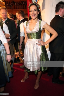 Bettina Zimmermann feet photo thumbnail