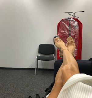 Bettina Zimmermann feet photo thumbnail