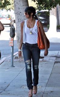 Ciara feet photo thumbnail