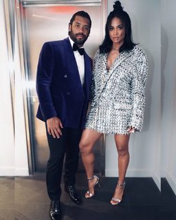 Ciara feet photo thumbnail