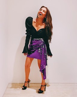 Thalía feet photo thumbnail