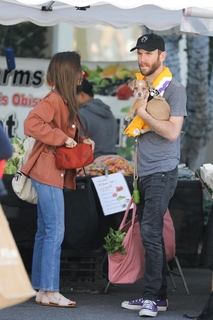 Lily Collins feet photo thumbnail