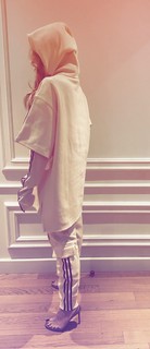 Hadise feet photo thumbnail