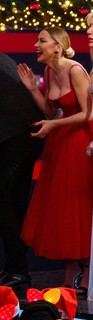 Hadise feet photo thumbnail