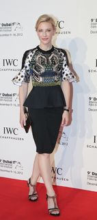 Cate Blanchett feet photo thumbnail