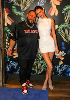 Kendall Jenner feet photo thumbnail