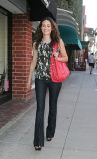 Emmy Rossum feet photo thumbnail