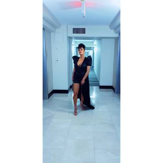 Joy Taylor feet photo thumbnail