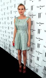 Diane Kruger feet photo thumbnail