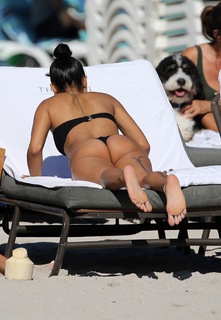 Karrueche Tran feet photo thumbnail