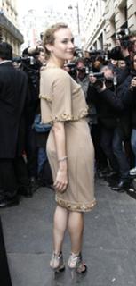 Diane Kruger feet photo thumbnail