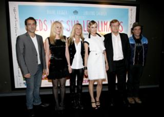 Diane Kruger feet photo thumbnail