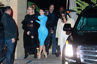 Kylie Jenner feet photo thumbnail