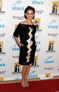 Marion Cotillard feet photo thumbnail