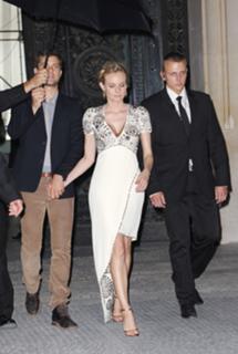 Diane Kruger feet photo thumbnail