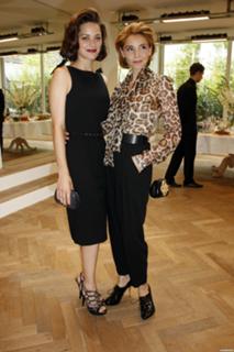 Marion Cotillard feet photo thumbnail