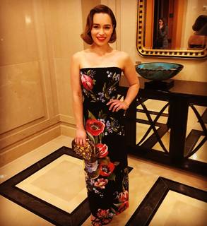 Emilia Clarke feet photo thumbnail