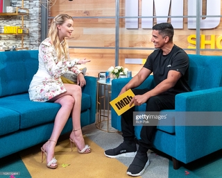 Anya Taylor-Joy feet photo thumbnail