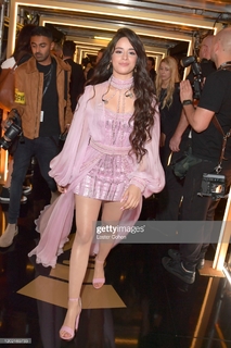 Camila Cabello feet photo thumbnail
