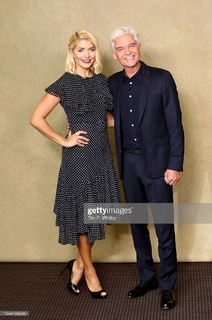 Holly Willoughby feet photo thumbnail