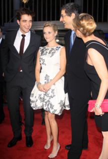 Reese Witherspoon feet photo thumbnail