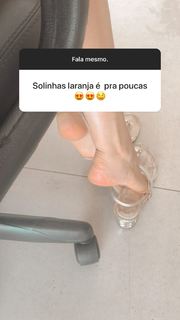 Alaine Crissiê feet photo thumbnail