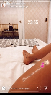 Ludovica Pagani feet photo thumbnail