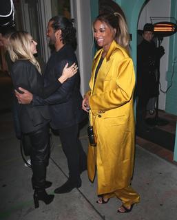 Ciara feet photo thumbnail