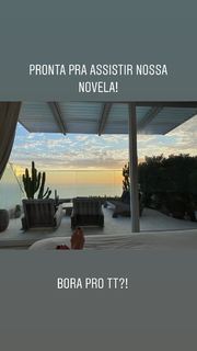 Flávia Alessandra feet photo thumbnail