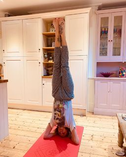 Fearne Cotton feet photo thumbnail