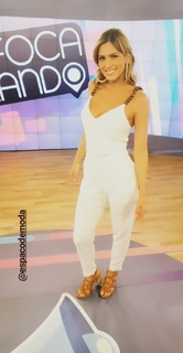 Lívia Andrade feet photo thumbnail