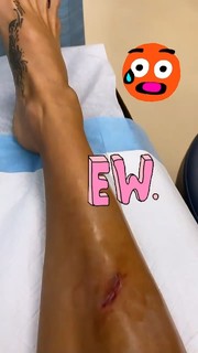 Brooke Burke feet photo thumbnail