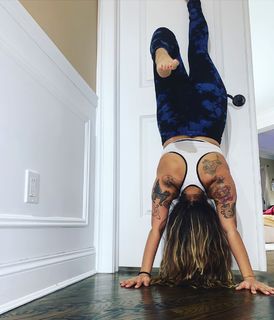Nicole Polizzi feet photo thumbnail
