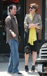 Mandy Moore feet photo thumbnail