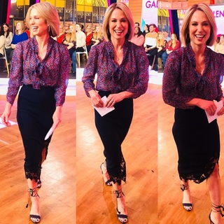 Amy Robach feet photo thumbnail
