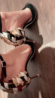 Jade Picon feet photo thumbnail