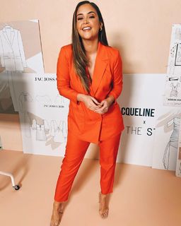 Jacqueline Jossa feet photo thumbnail