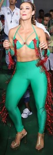 Paolla Oliveira feet photo thumbnail