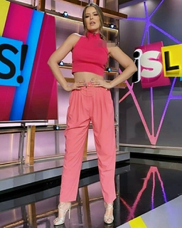 Vanessa Claudio feet photo thumbnail