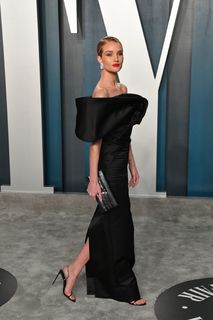 Rosie Huntington-Whiteley feet photo thumbnail