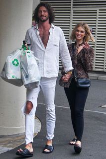 Delta Goodrem feet photo thumbnail