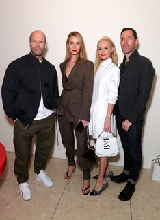 Rosie Huntington-Whiteley feet photo thumbnail