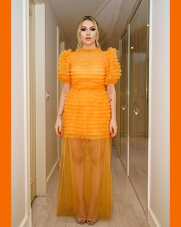 Hadise feet photo thumbnail