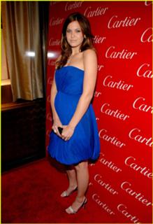 Mandy Moore feet photo thumbnail