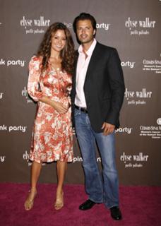 Brooke Burke feet photo thumbnail