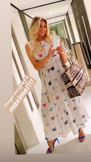 Renata Fan feet photo thumbnail