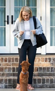 Carrie Underwood feet photo thumbnail