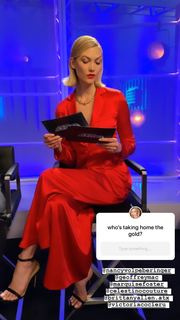 Karlie Kloss feet photo thumbnail