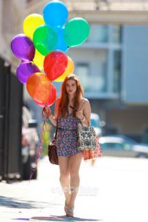 Holland Roden feet photo thumbnail